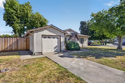 2720 Puccini Ave, San Jose, CA 95122 - Photo 2