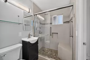 2720 Puccini Ave, San Jose, CA 95122 - Photo 16