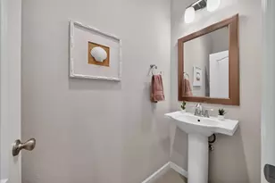 2731 Viterbo Ct 4, San Jose, CA 95111 - Photo 22