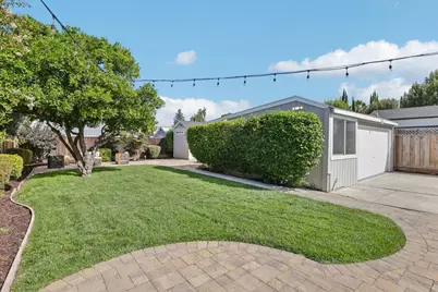 1054 Thornton Way, San Jose, CA 95128 - Photo 36