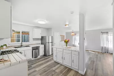 1 Appletree Lane, 1, Hollister, CA 95023 - Photo 12