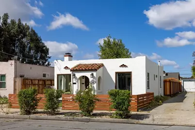 62 Buena Vista St, Salinas, CA 93901 - Photo 2