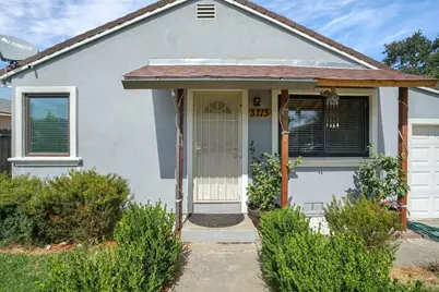 3713 18th Ave, Sacramento, CA 95820 - Photo 2