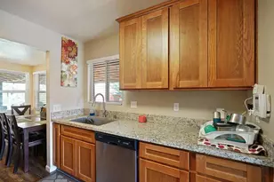 3713 18th Ave, Sacramento, CA 95820 - Photo 18