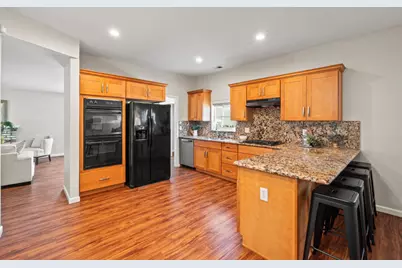 2275 Pulgas Ave, East Palo Alto, CA 94303 - Photo 12