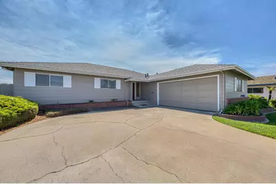 1626 Cambrian Dr, Salinas, CA 93906 - Photo 2