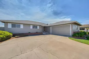 1626 Cambrian Dr, Salinas, CA 93906 - Photo 2