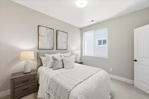 936 Valencia Ave, Mountain View, CA 94040 - Photo 26