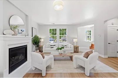 936 Valencia Ave, Mountain View, CA 94040 - Photo 2