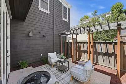 936 Valencia Ave, Mountain View, CA 94040 - Photo 32