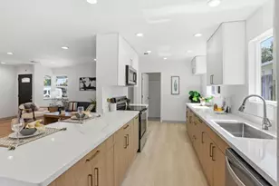 3927 Forestwood Dr, San Jose, CA 95121 - Photo 8