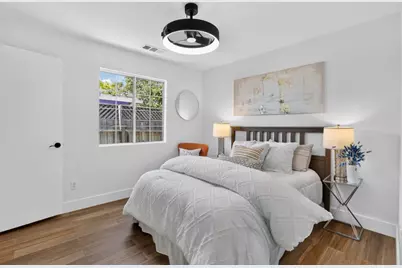 1145 Henderson Ave, Menlo Park, CA 94025 - Photo 18