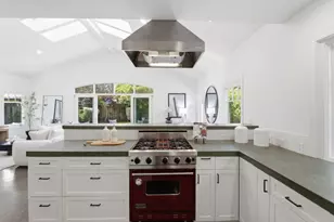 1030 Elm St, San Carlos, CA 94070 - Photo 8