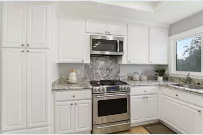 7111 Wooded Lake Dr, San Jose, CA 95120 - Photo 12