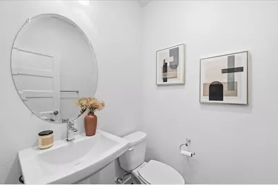1802 Midnight Cir, San Jose, CA 95133 - Photo 20