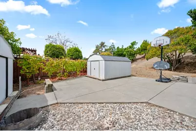 106 Carousel Dr, Vallejo, CA 94589 - Photo 30