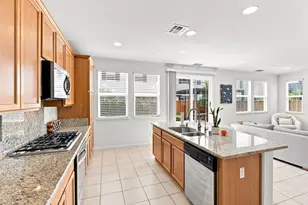 17054 Mimosa Dr, Morgan Hill, CA 95037 - Photo 10