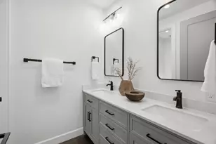 1257 Woodlawn Ave, San Jose, CA 95128 - Photo 76