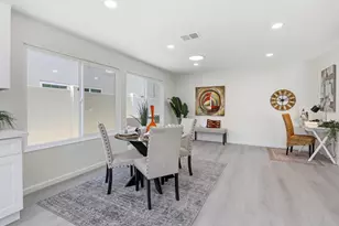 1274 Mayhew Dr, San Jose, CA 95121 - Photo 16