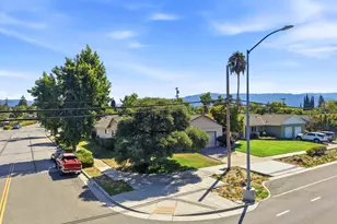 986 W Hacienda Ave, Campbell, CA 95008 - Photo 18