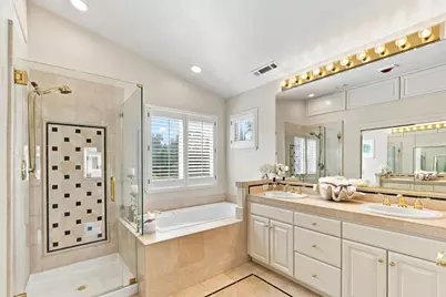 1511 Rosecrest Ter, San Jose, CA 95126 - Photo 34