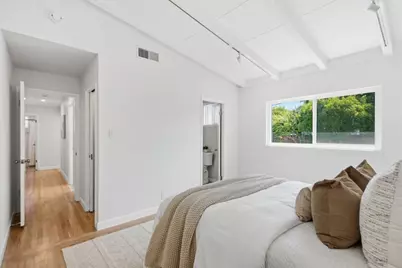 Maxine Ave, San Mateo, CA 94401 - Photo 10