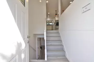 1619 Hallbrook Dr, San Jose, CA 95124 - Photo 2