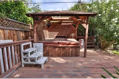 1619 Hallbrook Dr, San Jose, CA 95124 - Photo 22