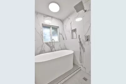 1619 Hallbrook Dr, San Jose, CA 95124 - Photo 14