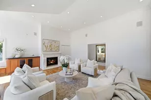 27960 Roble Blanco Ct, Los Altos Hills, CA 94022 - Photo 20