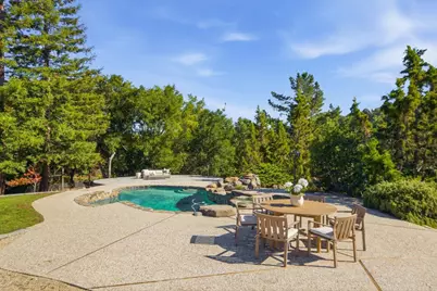 27960 Roble Blanco Ct, Los Altos Hills, CA 94022 - Photo 42