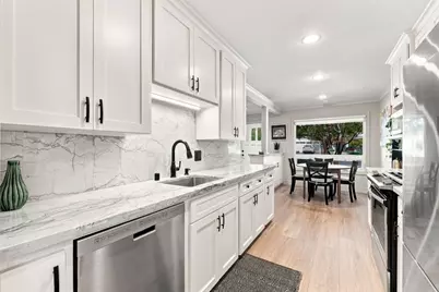 614 Springer Ter, Los Altos, CA 94024 - Photo 14