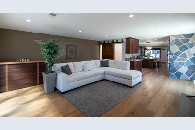 3885 Maui Dr, San Jose, CA 95111 - Photo 12