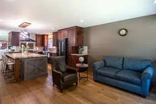 3885 Maui Dr, San Jose, CA 95111 - Photo 6