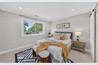 3325 Jenkins Ave, San Jose, CA 95118 - Photo 32