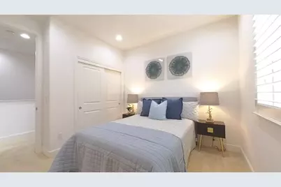 322 N Fair Oaks Ave, Sunnyvale, CA 94085 - Photo 14