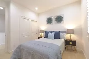 322 N Fair Oaks Ave, Sunnyvale, CA 94085 - Photo 14