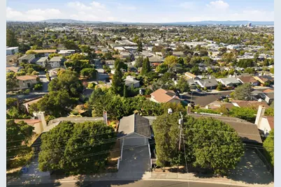 1209 North Rd, Belmont, CA 94002 - Photo 46