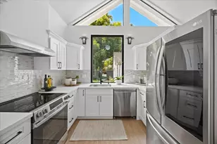128 Promethean Way, Mountain View, CA 94043 - Photo 4