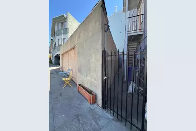 506 Wesley Ave, Oakland, CA 94606 - Photo 8