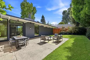 3992 Bibbits Dr, Palo Alto, CA 94303 - Photo 32
