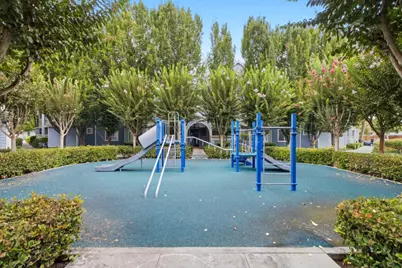 613 Arcadia Ter 102, Sunnyvale, CA 94085 - Photo 32