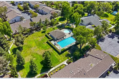 10939 Northshore Sq, Cupertino, CA 95014 - Photo 52