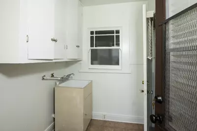 196 N 17th St, San Jose, CA 95112 - Photo 12