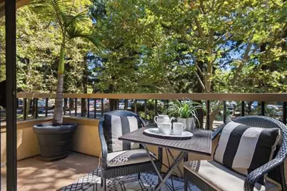 2049 Foxhall Loop, San Jose, CA 95125 - Photo 20