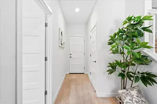 1863 Newbury Park Dr, San Jose, CA 95133 - Photo 4