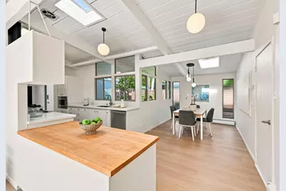 4066 Ben Lomond Dr, Palo Alto, CA 94306 - Photo 16