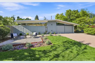 4066 Ben Lomond Dr, Palo Alto, CA 94306 - Photo 2