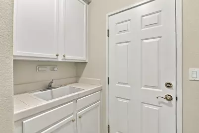 9066 Village View Loop, San Jose, CA 95135 - Photo 32