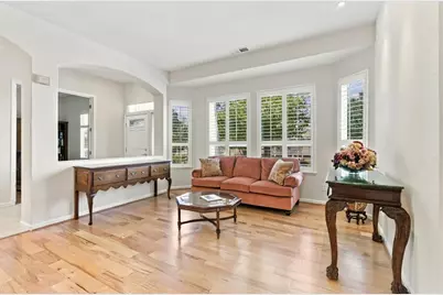 9066 Village View Loop, San Jose, CA 95135 - Photo 6